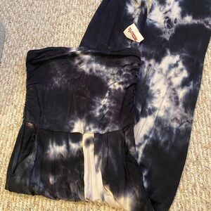 Tube Top Jumpsuit - Never Worn - size large